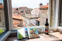 Apartments Peppino - Old Town - B&B