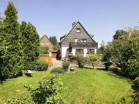 B&B Winterberg - Apartment in Langewiese Sauerland with garden - Bed and Breakfast Winterberg