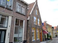 B&B Enkhuizen - Listed 1777 building in historical Enkhuizen - Bed and Breakfast Enkhuizen