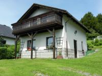 B&B Altenfeld - Appealing holiday home in Altenfeld with terrace - Bed and Breakfast Altenfeld