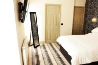 Frankies Lodge - B&B