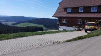 Pension Forsthaus Täle - das Gästehaus vom Schwarzwaldgasthaus Salenhof - Chambres d'hôtes Titisee-Neustadt