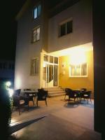 Guesthouse Tatjana - B&B