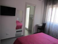 Classic Double Room with Private Bathroom
