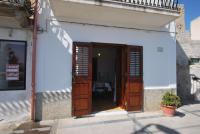 One-Bedroom Apartment - Via Marina Garibaldi 127