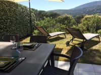 Appartamento con Vista Giardino
