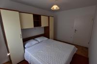 Apartamento con balcón