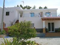 Pensión Las Tres Golondrinas, Vendégházak - Es Figueral Beach
