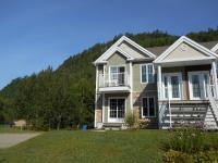 B&B L'Anse-Saint-Jean - Condo Mont-Edouard - Bed and Breakfast L'Anse-Saint-Jean