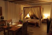 Suite with Jacuzzi & Sauna