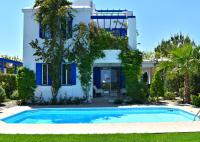 Latchi Beach Front Villa - Private Heated Pool - Amazing Uninterrupted Sea Views - B&B Pólis