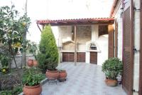 Artemisia Traditional Home - B&B