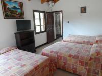 Quadruple Room with Private Bathroom