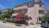 Apartments Mira - Bed and Breakfast