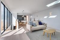 B&B Hobart - White Room Apartments - Bed and Breakfast Hobart