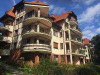 Apartament ,,Cesarski Dwór” - B&B Krynica Morska