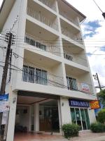 Thira House - Bed and Breakfast