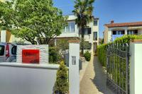 Villa B&B Marina & Parking Free - Ferienwohnung