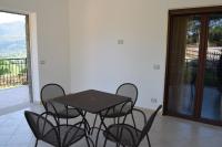 Apartment mit 1 Schlafzimmer und doppelter Terrasse