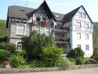 B&B Lieser - Ferienwohnungen Zum Niederberg - Bed and Breakfast Lieser