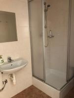 Habitación Triple con ducha