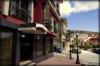 B&B Veliko Tarnovo - Hotel Central - Bed and Breakfast Veliko Tarnovo