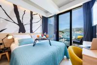 Executive Studio met Terras en Uitzicht op Zee