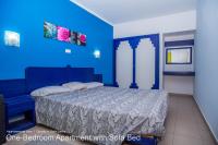 One-Bedroom Apartment with Sofa Bed