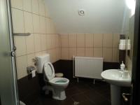 Driepersoonskamer met Badkamer