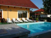 Ciklámen apartman - B&B Gyenesdiás