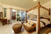 Queen Room with Balcony