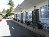 B&B Cooma - White Manor Motel - Bed and Breakfast Cooma