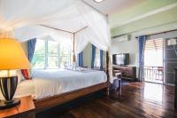 Chambre Lit King-Size - Vue sur Temple