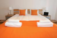 Da Ponte Flats - Armacao De Pera Orange Apt - B&B Armação de Pêra