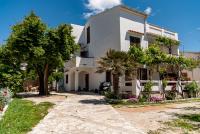 Apartments Nenad & Marija - B&B