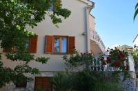 Two-Bedroom Apartment with Balcony and Sea View