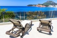 Apartmani Capri - Bed and Breakfast Sutomore