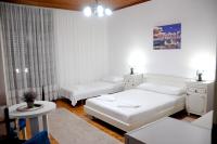 Dreibettzimmer mit eigenem Bad