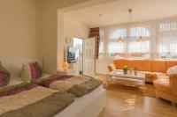 Studio 5 im Obergeschoss mit Balkon