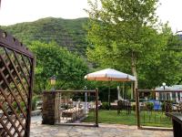 Ξενώνας Ρόδον - Bed and Breakfast Káto Loutráki