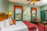 Queen Room - Room 206