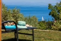 Adorable Cottage - Bed and Breakfast Oključna