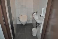 Apartment (12 adults)