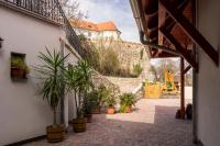 Brigadéros Vendégház - B&B Siklós