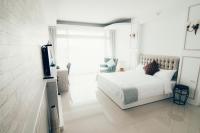 King Room with Balcony