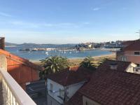 Apartamentos Playa Portonovo - B&B