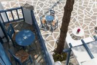 Magginas Studios - Bed and Breakfast Parikia