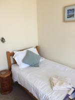 Single Room with Shared Bathroom