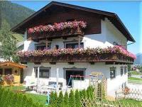 B&B Neustift im Stubaital - Pension Kristall - Bed and Breakfast Neustift im Stubaital