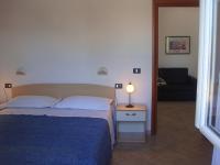 Camera Familiare con Bagno Privato